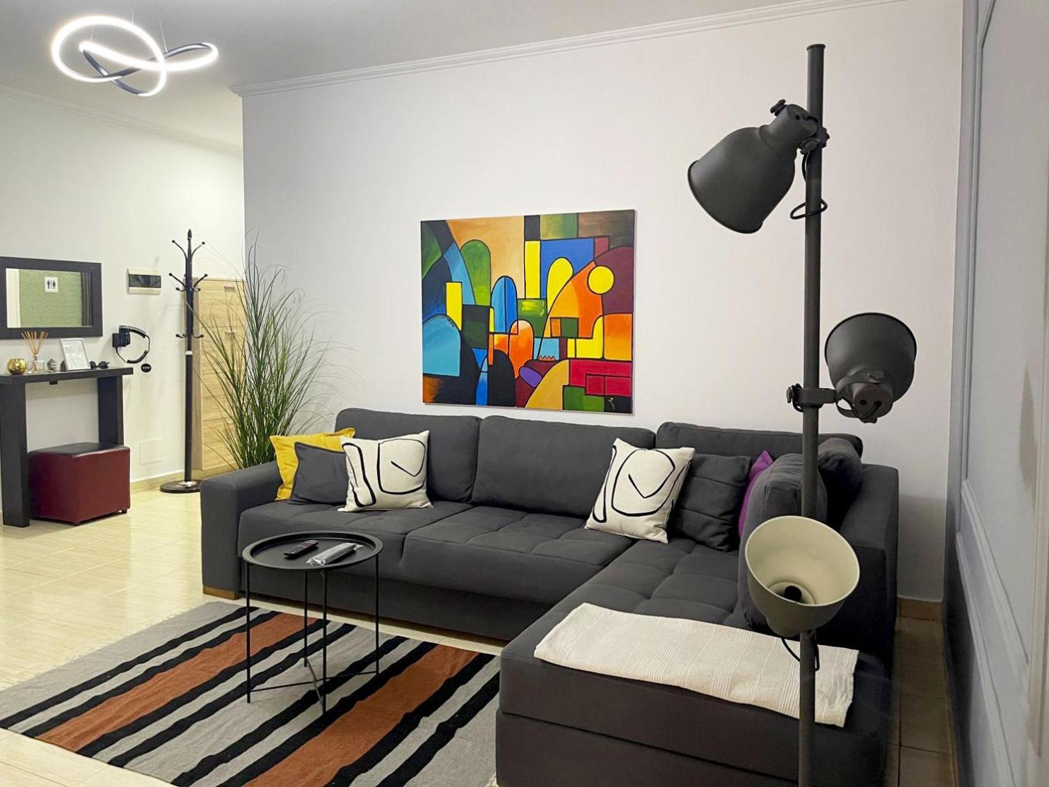 Maris Apartment Тирана Екстериор снимка